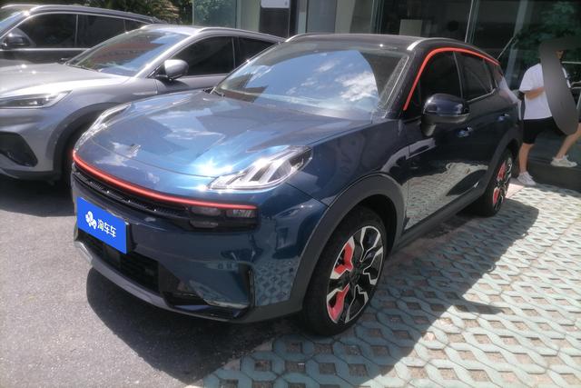 Lynk & Co 06 2020 года выпуска
