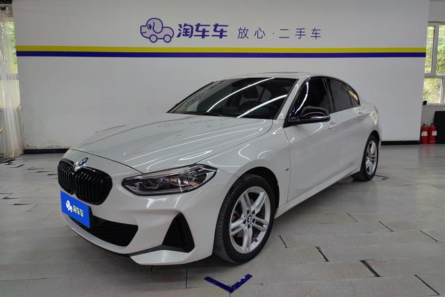 BMW 1 Series 2021 — фото 1