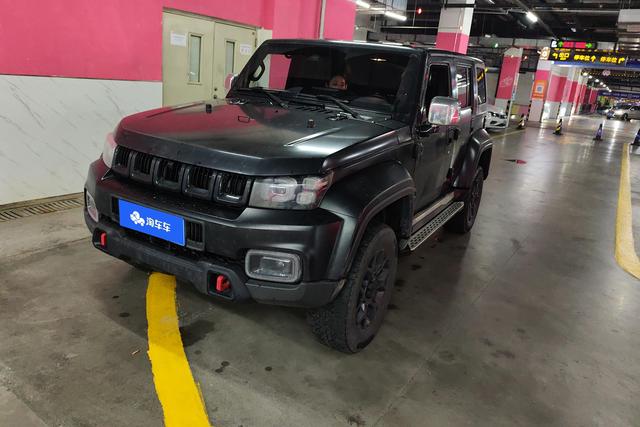 BAIC Beijing BJ40 2021 года выпуска