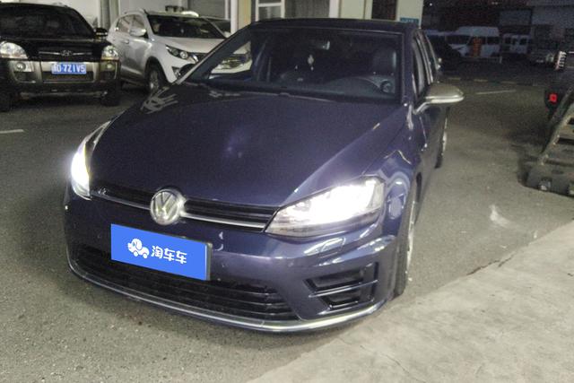 Volkswagen GTI 2015 года выпуска