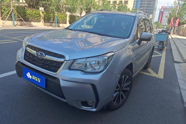 Subaru Forester 2016 года выпуска
