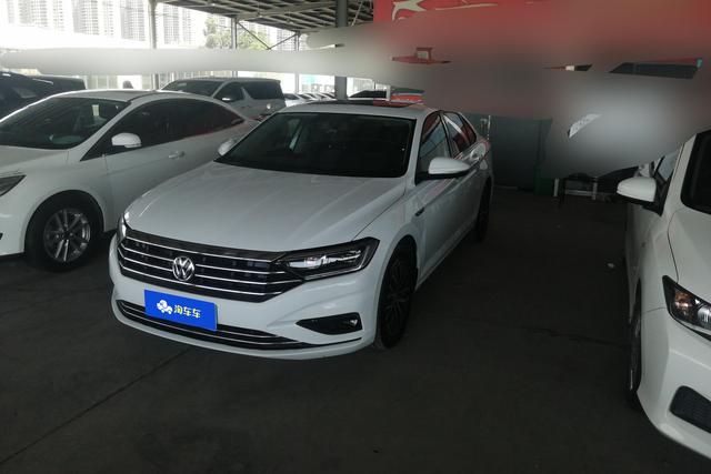 Volkswagen Jetta 2019 года выпуска
