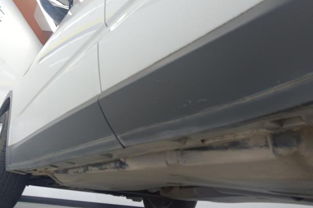 Jaguar E-PACE 2018 — фото 8