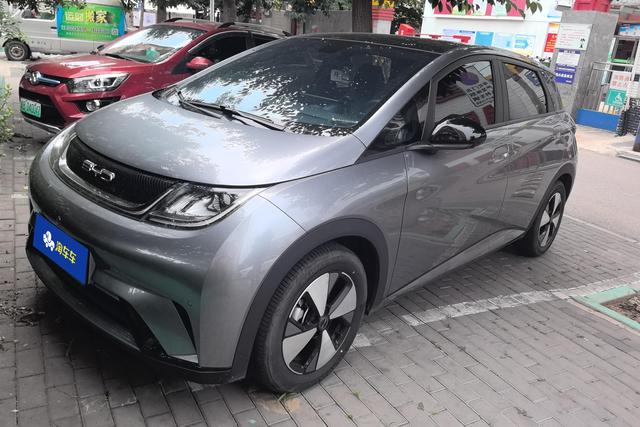 BYD Dolphin 2023 года выпуска