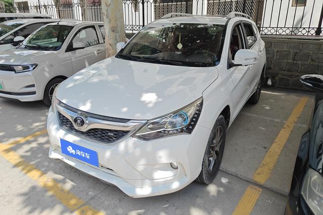 BYD Song EV 2016 года выпуска