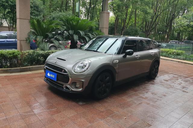 MINI Clubman 2016 года выпуска