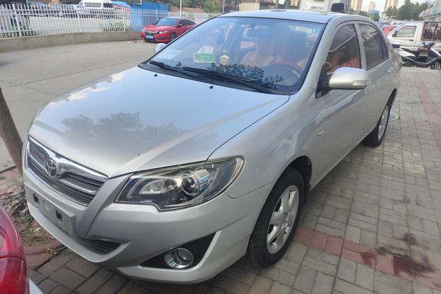 Toyota Corolla 2013 года выпуска