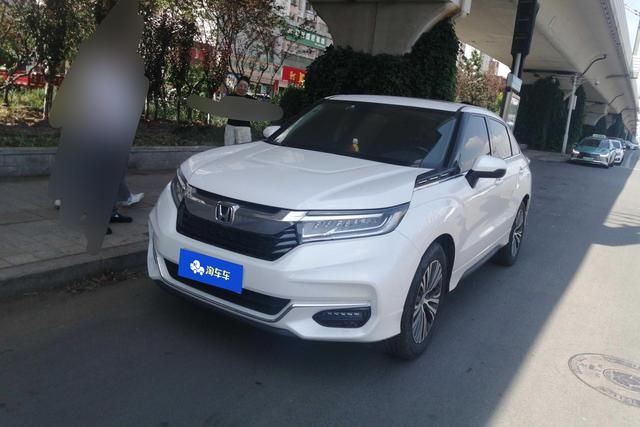 Honda Avancier 2020 года выпуска