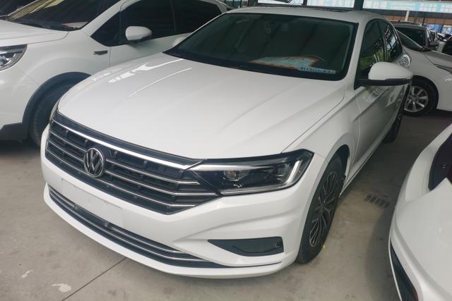 Volkswagen Bora 2013 года выпуска