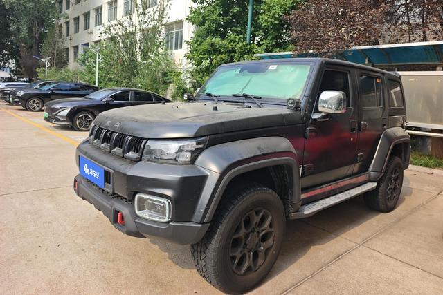 BAIC Beijing BJ40 2023 года выпуска