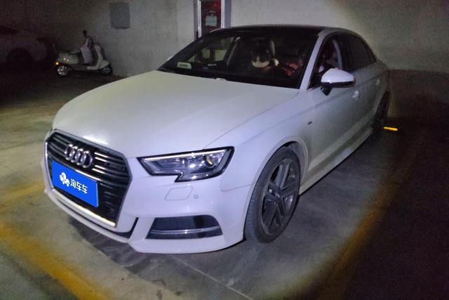 Audi A3 2017 года выпуска