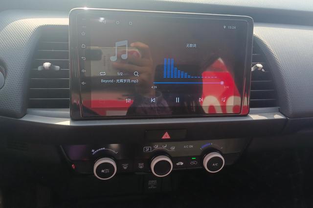 Honda Fit 2021 1.5 L CVT — фото 13