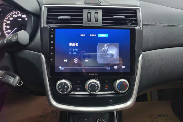 Nissan TIIDA 2022 Белый из Китая, фото 6