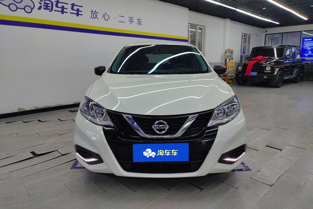 Nissan TIIDA id 3840923 из Китая 13