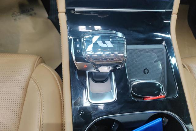 Ideal car Ideal ONE id 3817072 из Китая 10