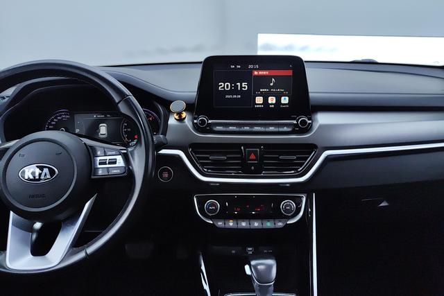 KIA Sportage 2018 — фото 11