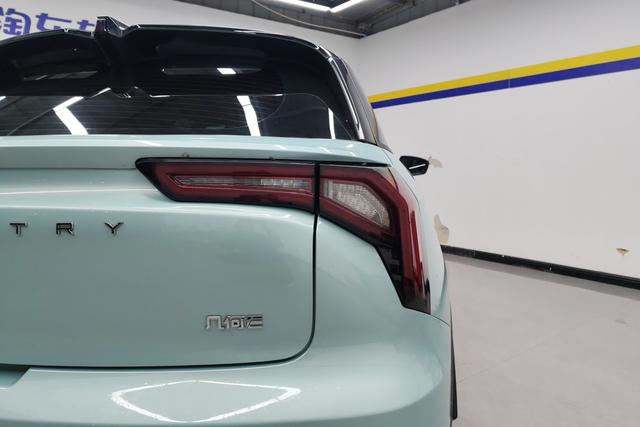 Geely Geometry E Firefly 2023 — фото 5