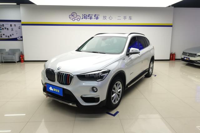 BMW X1 2016 — фото 1