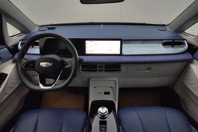 Geely Geometry E Firefly 2023 — фото 12