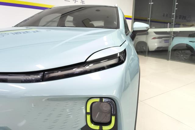 Geely Geometry E Firefly 2023 — фото 5