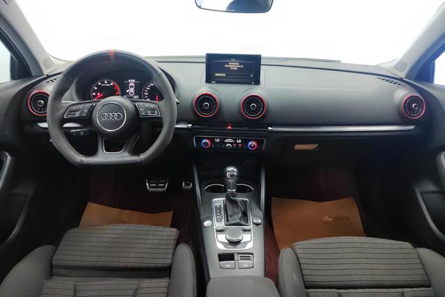 Audi A3 2020 Белый из Китая, фото 5