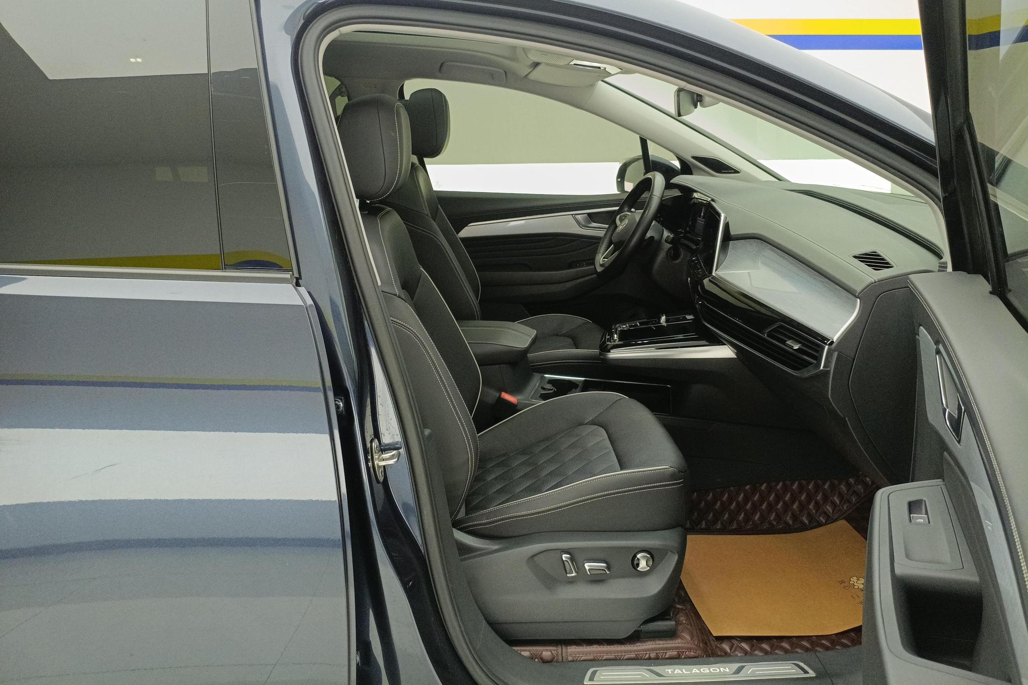 Volkswagen Viloran 2021 380TSI Flagship