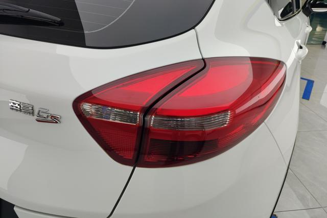 Geely Emgrand GS 2017 — фото 5