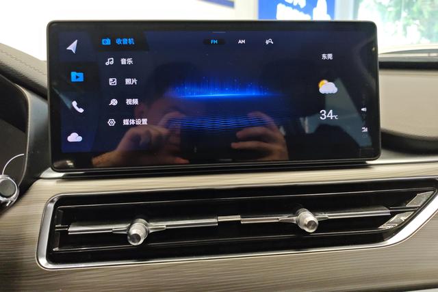 Chery Tiggo 8 2022 Темно-серый из Китая, фото 2