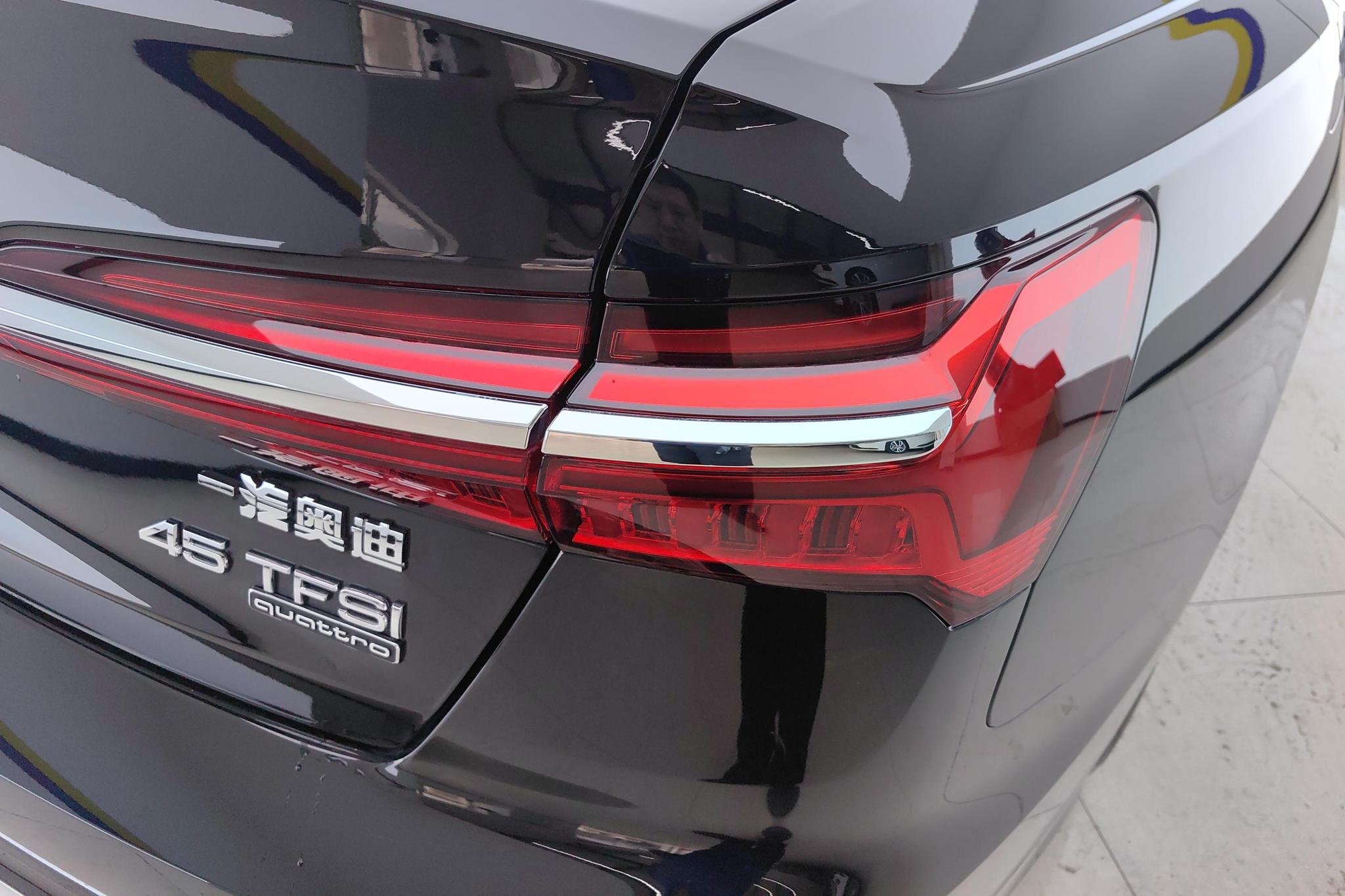 Audi A6L 2025 45 TFSI
