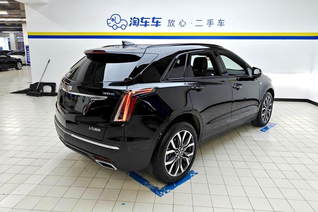 Cadillac XT5 2022 — фото 3