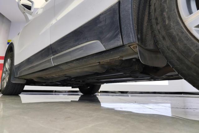 Cadillac XT4 id 3810424 из Китая 17