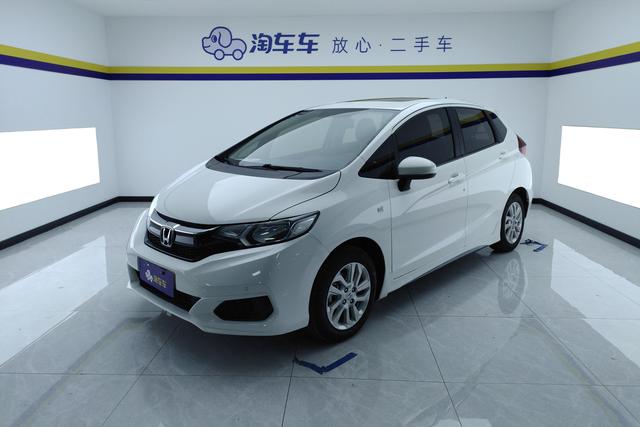 Honda "飞度" 可 以 翻 译 为 "fit" 2018 — фото 1