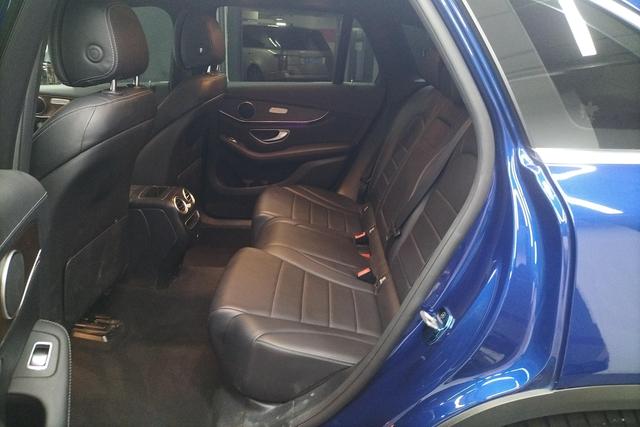 Mercedes-Benz GLC 2020 GLC 260 L 4 MATIC Luxury — фото 16