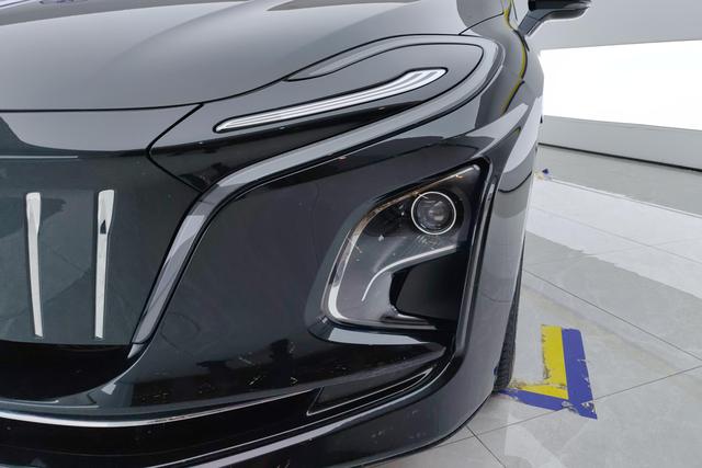 Red flag E-QM5 id 3840600 из Китая 8