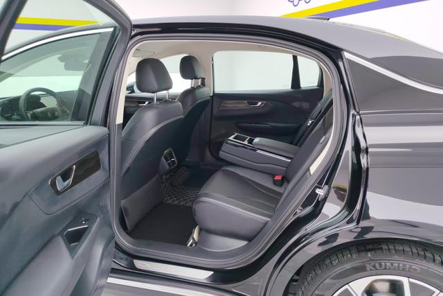 Red flag E-QM5 id 3840600 из Китая 12