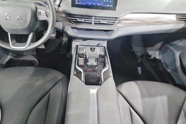 Red flag E-QM5 id 3804370 из Китая 7