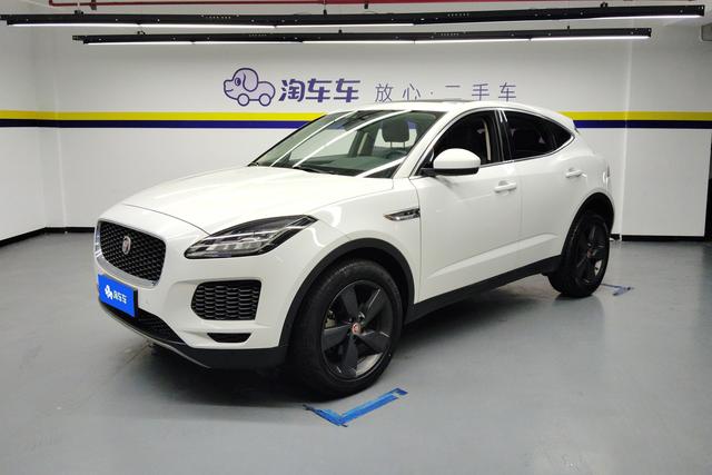 Jaguar E-PACE 2018 — фото 1