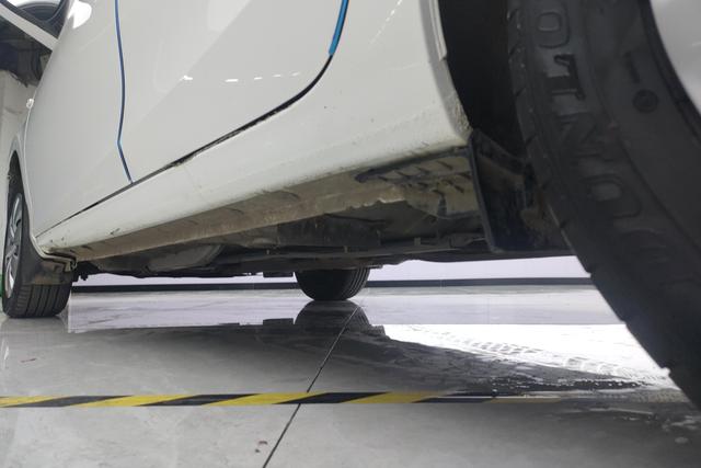 Toyota YARIS L Zhixuan id 3784728 из Китая 8