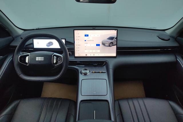 Geely Galaxy E5 2024 — фото 13