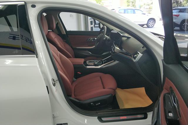 BMW i3 2023 — фото 15