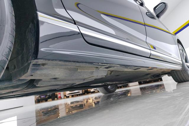 Volkswagen Magotan id 3810655 из Китая 16