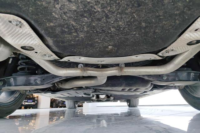 Volkswagen Magotan id 3810655 из Китая 17