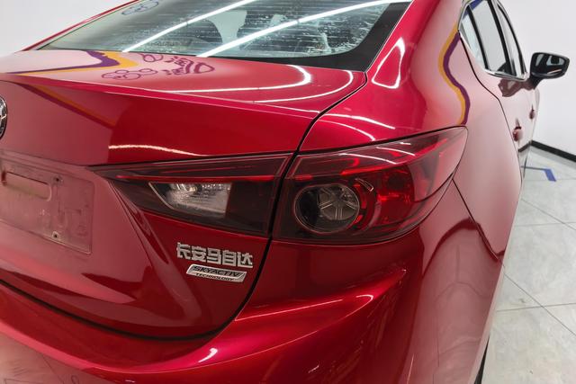 Mazda 3 Axela 2017 — фото 5