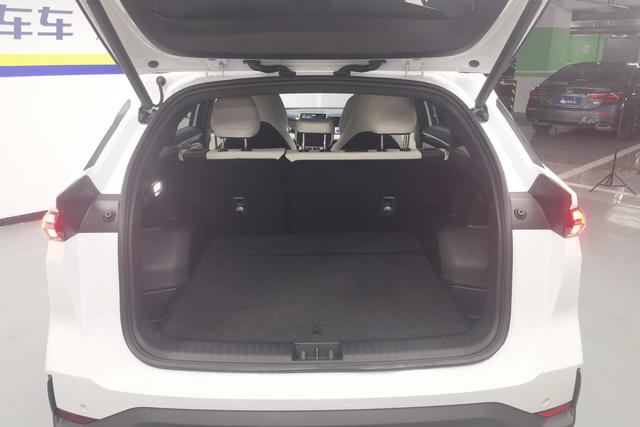 Geely Galaxy L7 2023 — фото 17