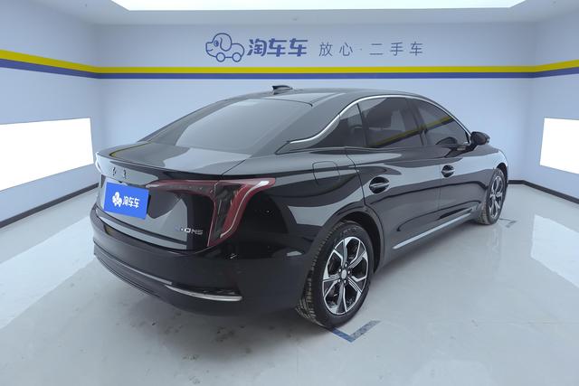 Red flag E-QM5 id 3810421 из Китая 12