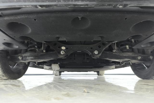 Red flag E-QM5 id 3810421 из Китая 17