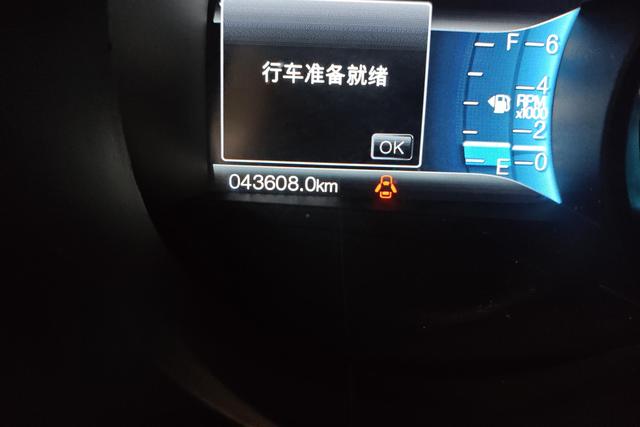 Ford Edge 2018 Eco Boost 245 2 WD 7 V — фото 11