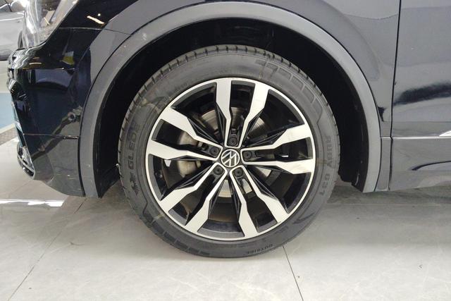 Volkswagen Tiguan L id 3810296 из Китая 8