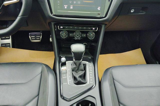 Volkswagen Tiguan L id 3810296 из Китая 12