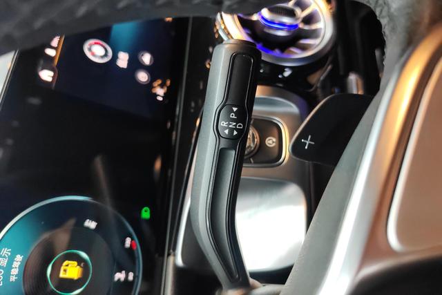 Mercedes-Benz GLB 2021 Темно-серый из Китая, фото 2